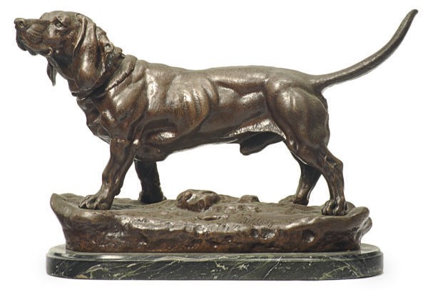 A FRENCH PATINATED BRONZE FIGURE OF A BASSET HOUND,