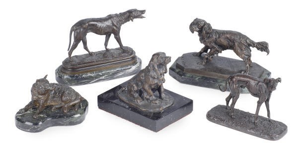 A GROUP OF FIVE PATINATED BRONZE FIGURES OF DOGS,