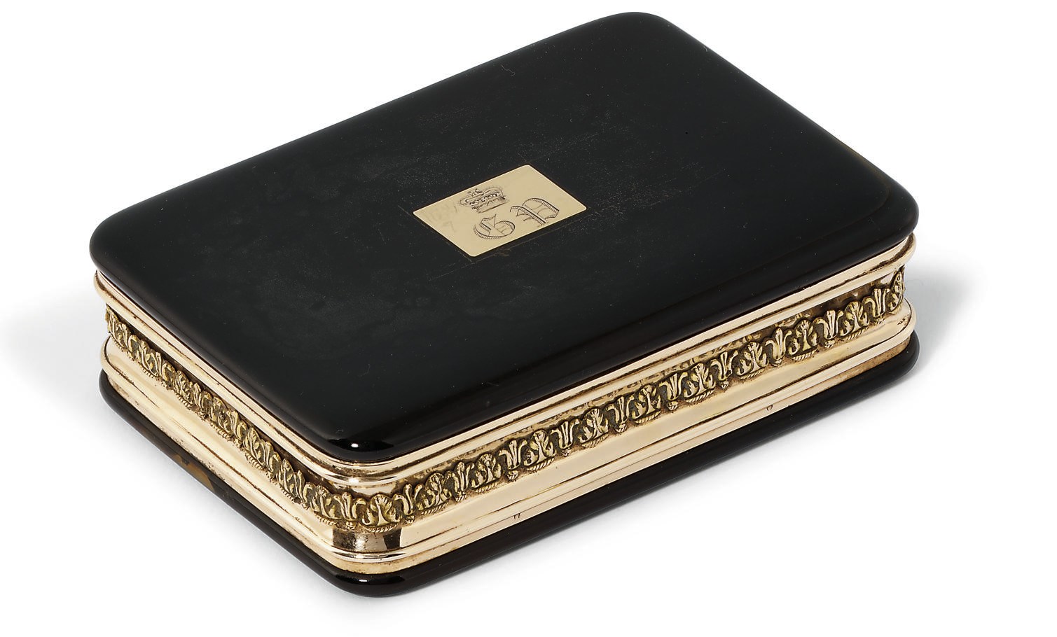 A ROYAL GIFT: A REGENCY GOLD-MOUNTED TORTOISESHELL SNUFF-BOX