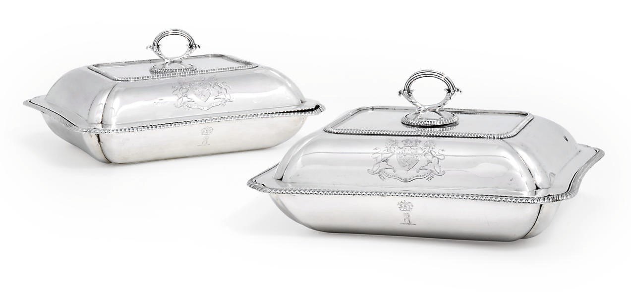 A PAIR OF GEORGE III SILVER ENTREE DISHES AND COVERS