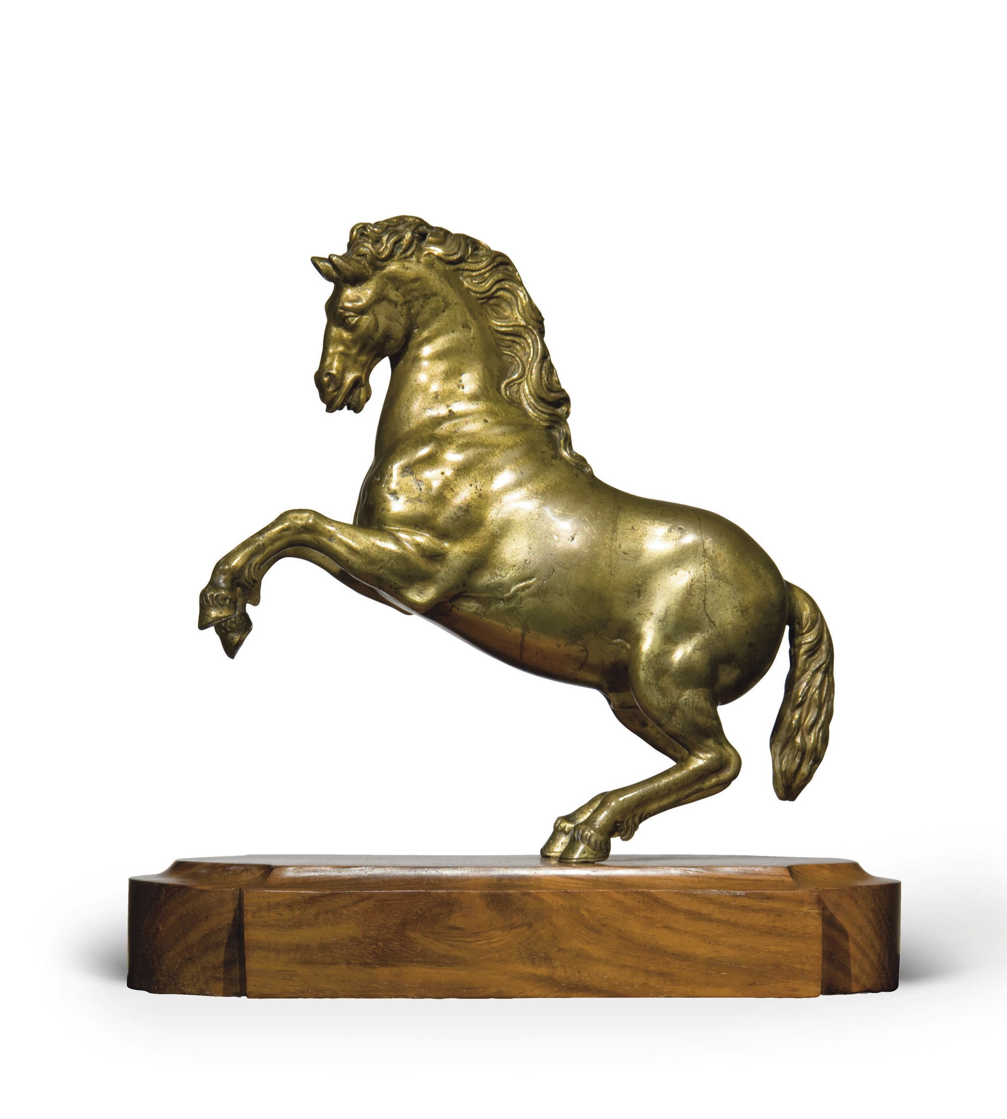 STATUETTE REPRESENTANT UN CHEVAL CABRE