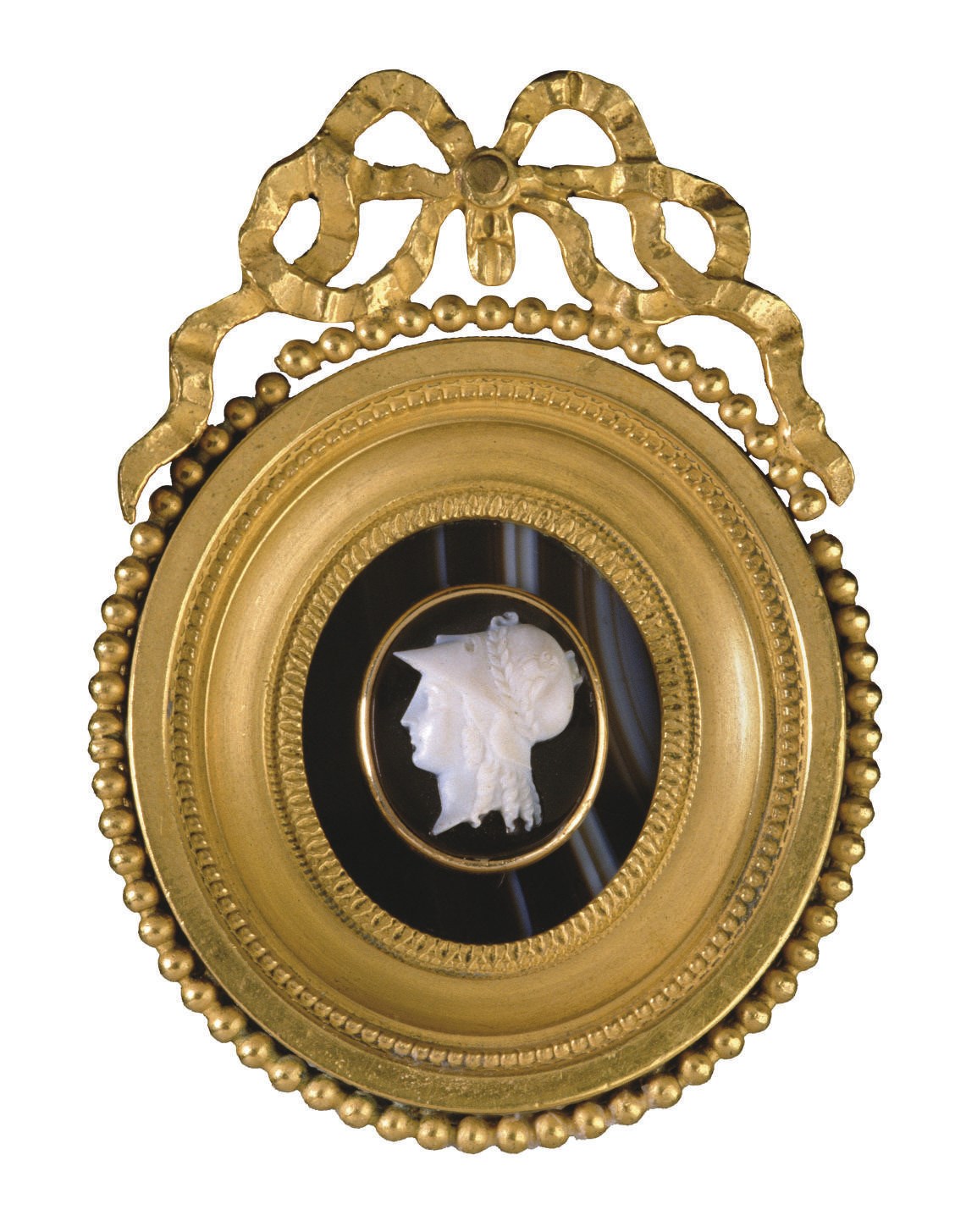 CAMEE OVALE EN ONYX SCULPTE REPRESENTANT LA TETE D'ATHENA