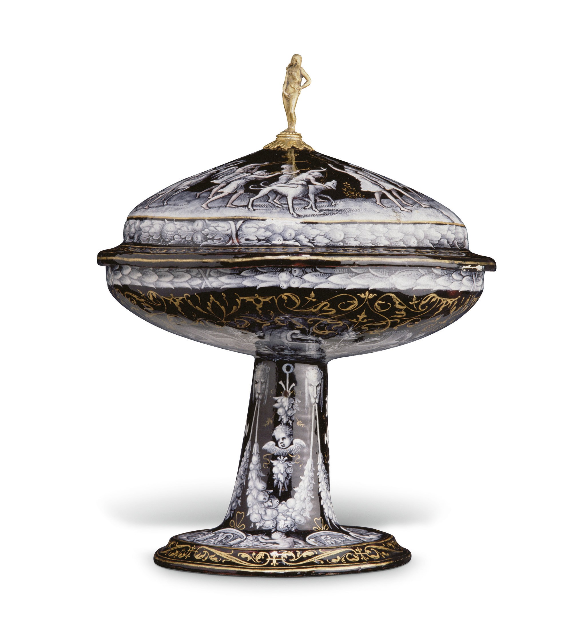 TAZZA COUVERTE EN EMAIL PEINT EN GRISAILLE A REHAUTS D'OR REPRESENTANT LE FESTIN DE DIDON ET ENEE