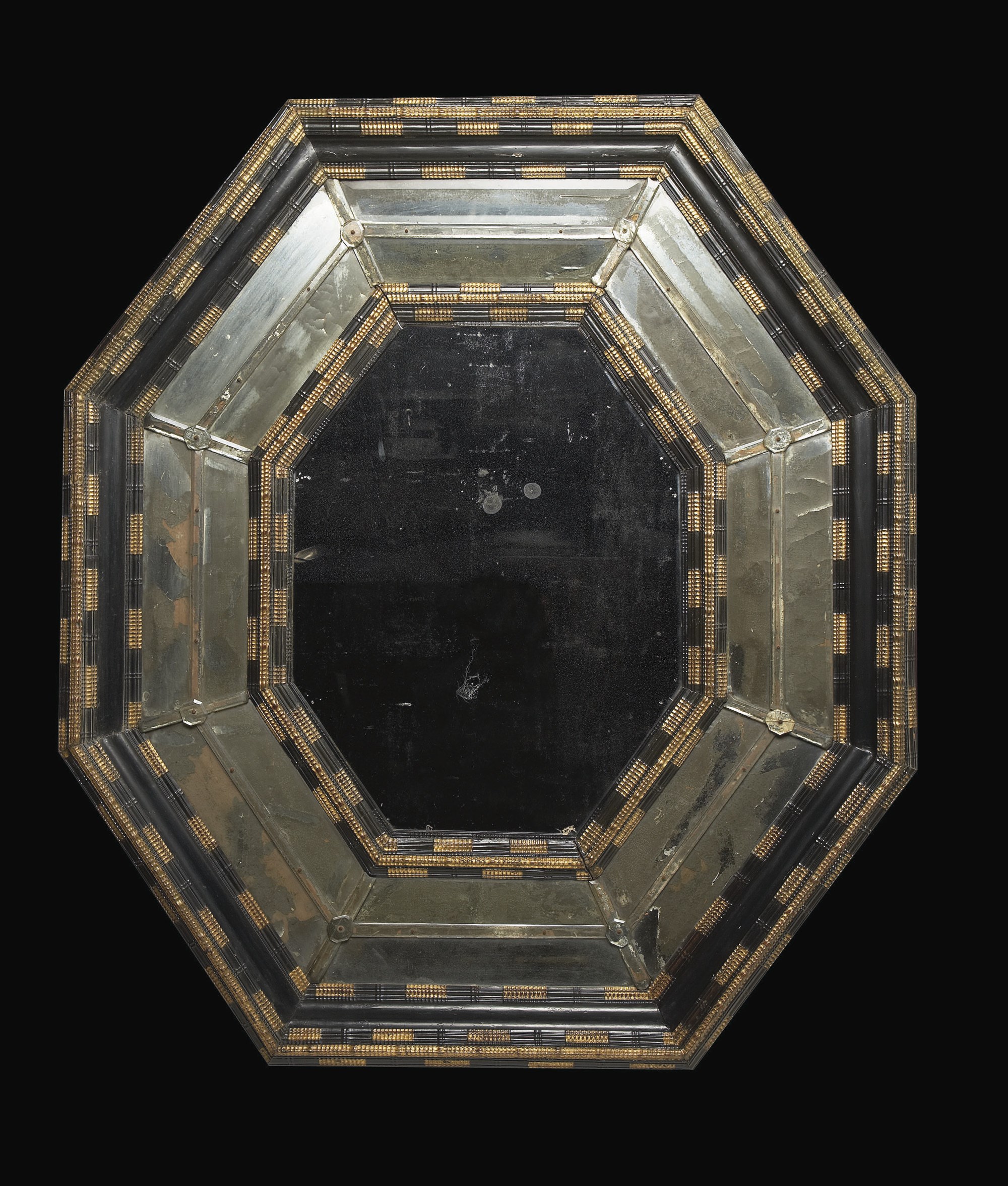 MIROIR ITALIEN DE LA FIN DU XVIIEME SIECLE