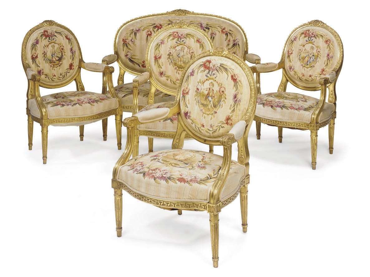 A FRENCH GILTWOOD AND AUBUSSON TAPESTRY SALON SUITE