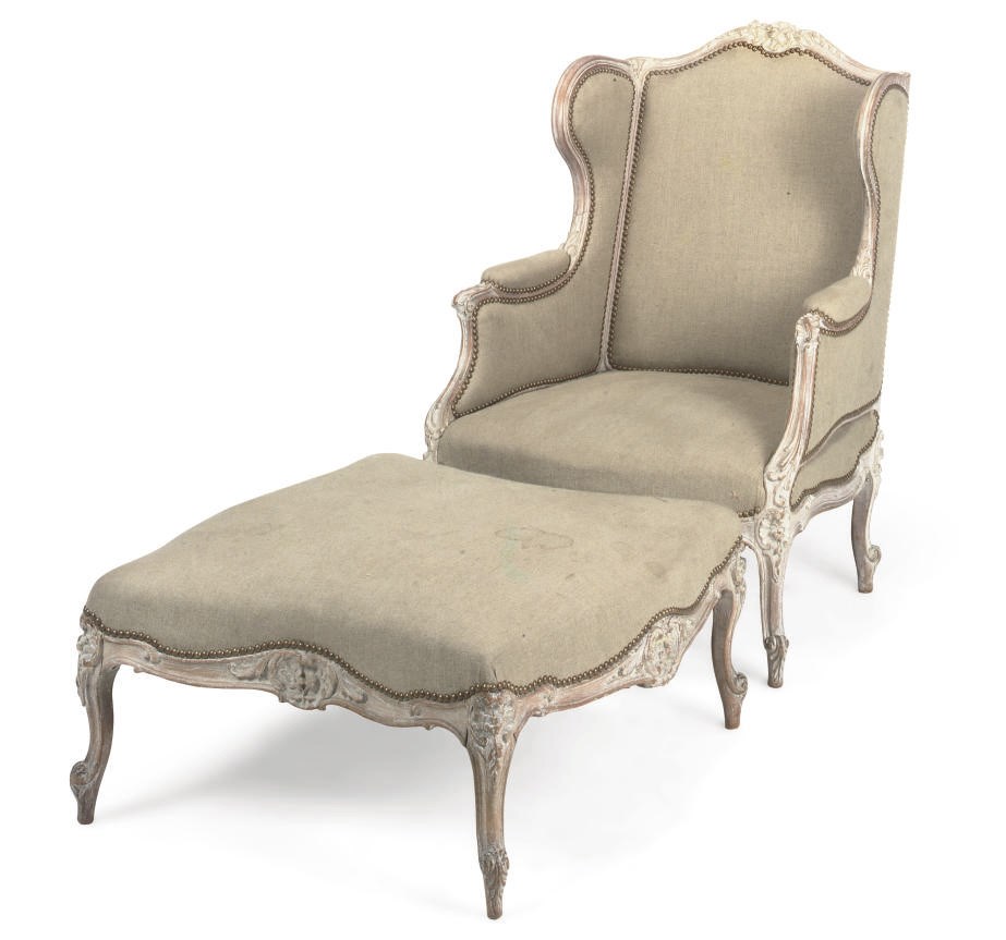 A FRENCH WHITE-PAINTED DUCHESSE BRISÉE