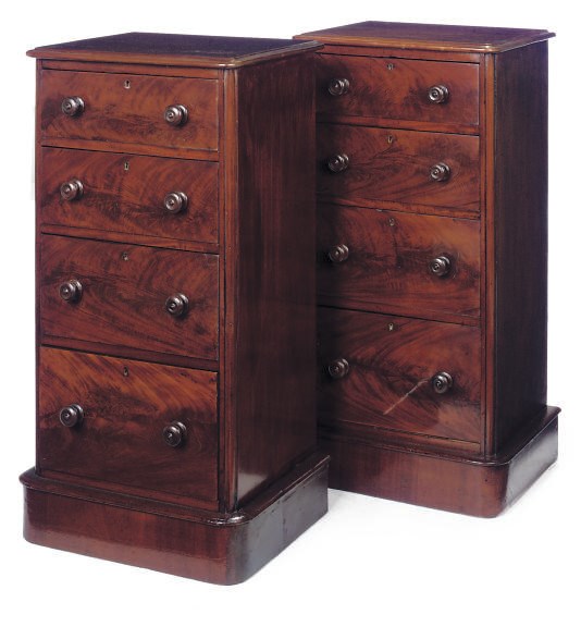 A PAIR OF VICTORIAN MAHOGANY CHESTS