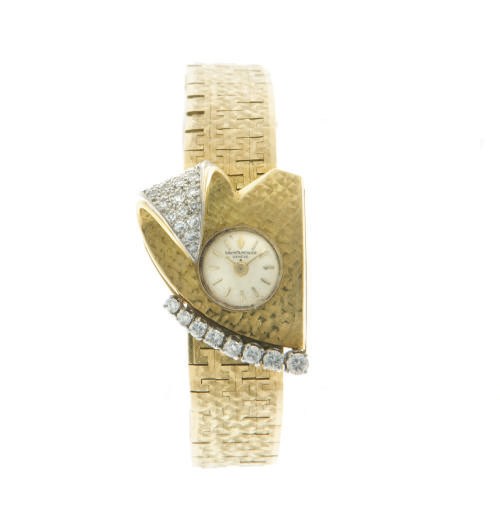 A DIAMOND AND 18K GOLD WATCH, BY BAUME & MERCIER
