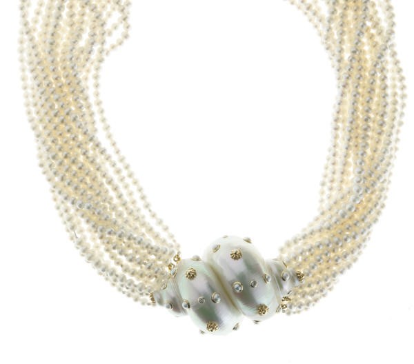 A SET OF SHELL, DIAMOND, CULTURED PEARL AND GOLD JEWELRY