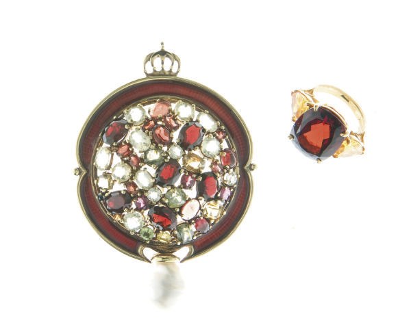 A GROUP OF MULTI-GEM AND 18K GOLD JEWELRY