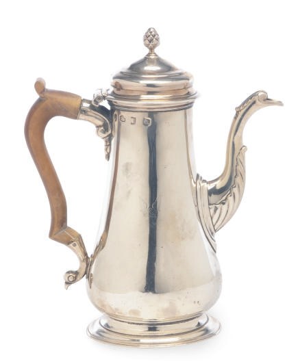A GEORGE II COFFEE POT WITH HINGED COVER AND LATER FRUITWOOD HANDLE,