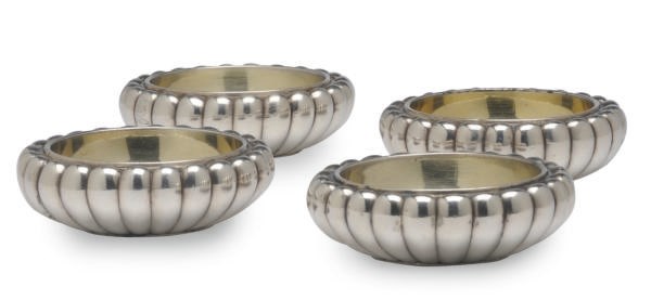 A SET OF FOUR GEORGE III SILVER SALT CELLARS,