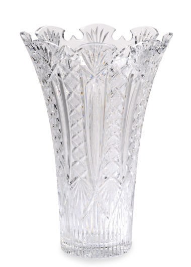 AN IRISH CUT GLASS 'MARITANA' VASE,