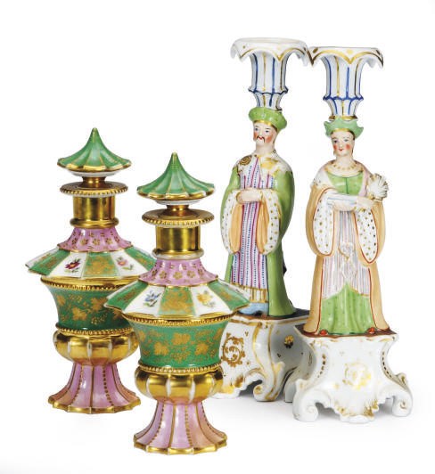 A PAIR OF JACOB PETIT-STYLE PORCELAIN CHINOISERIE CANDLESTICK FIGURES AND A PAIR OF SCENT BOTTLES AND STOPPERS,