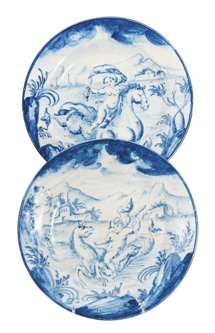 A PAIR OF ITALIAN MAIOLICA BLUE AND WHITE PLATES PAINTED WITH MYTHOLOGICAL SCENES,