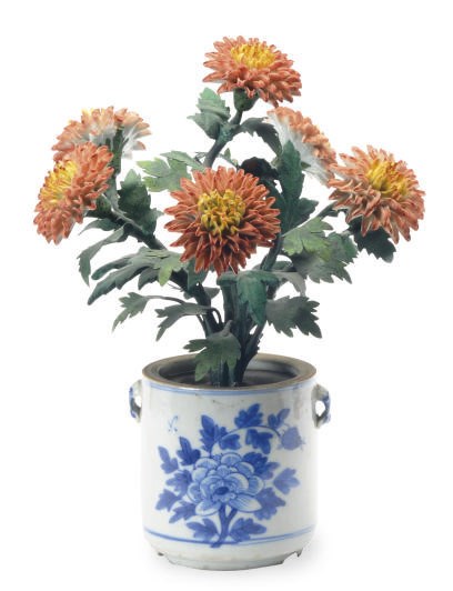 A CHINESE PORCELAIN BLUE AND WHITE FLOWER POT MOUNTED WITH TOLE PEINT STEMS WITH PORCELAIN FLOWERS,