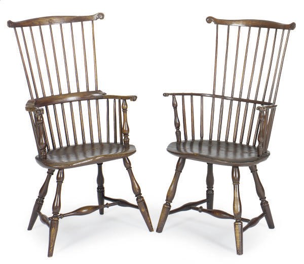 A GROUP OF FIVE AMERICAN COMB-BACK WINDSOR ARMCHAIRS,