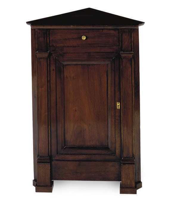 A FRENCH MAHOGANY ENCOIGNURE,