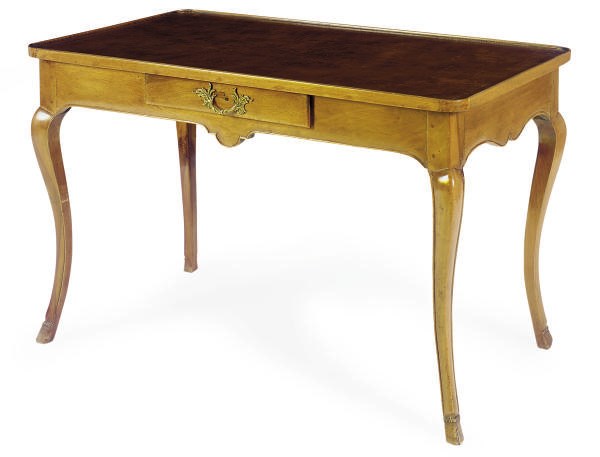 A FRENCH PROVINCIAL WALNUT WRITING TABLE,