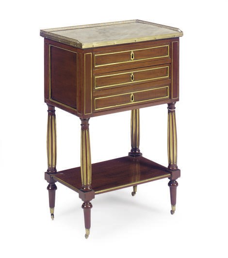 A FRENCH GILT-METAL MOUNTED MAHOGANY AND MARBLE-TOP SIDE TABLE,