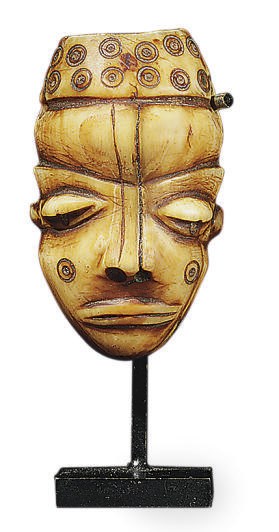 A PENDE IVORY MASK PENDANT, Ikhoko,**