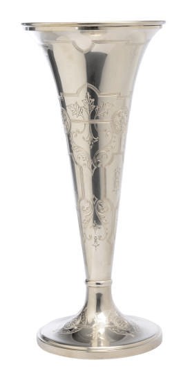 AN AMERICAN SILVER TRUMPET VASE,