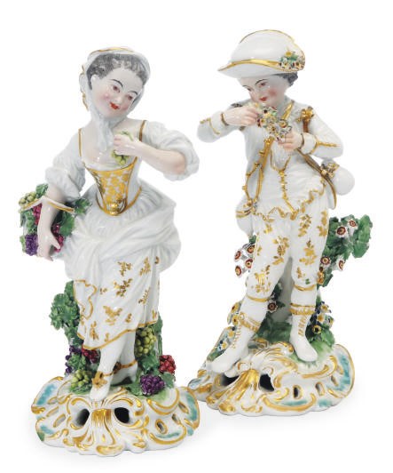 A PAIR OF ENGLISH PORCELAIN FIGURES EMBLAMATIC OF AUTUMN AND SPRING,