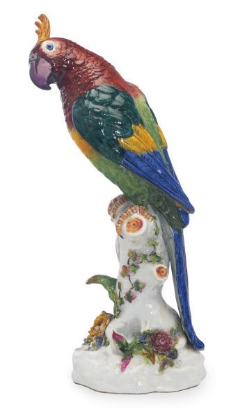 A CONTINENTAL PORCELAIN MODEL OF A PARROT,