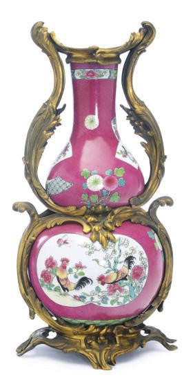 A GILT METAL-MOUNTED CHINESE EXPORT-STYLE PORCELAIN RUBY GROUND DOUBLE GOURD VASE,