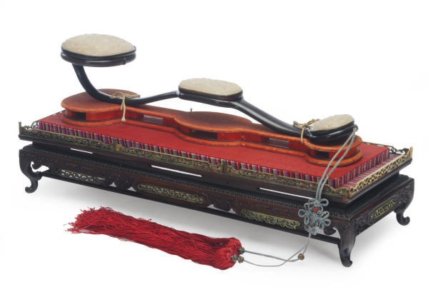 A CHINESE WHITE HARDSTONE-INLAID RUYI SCEPTRE,