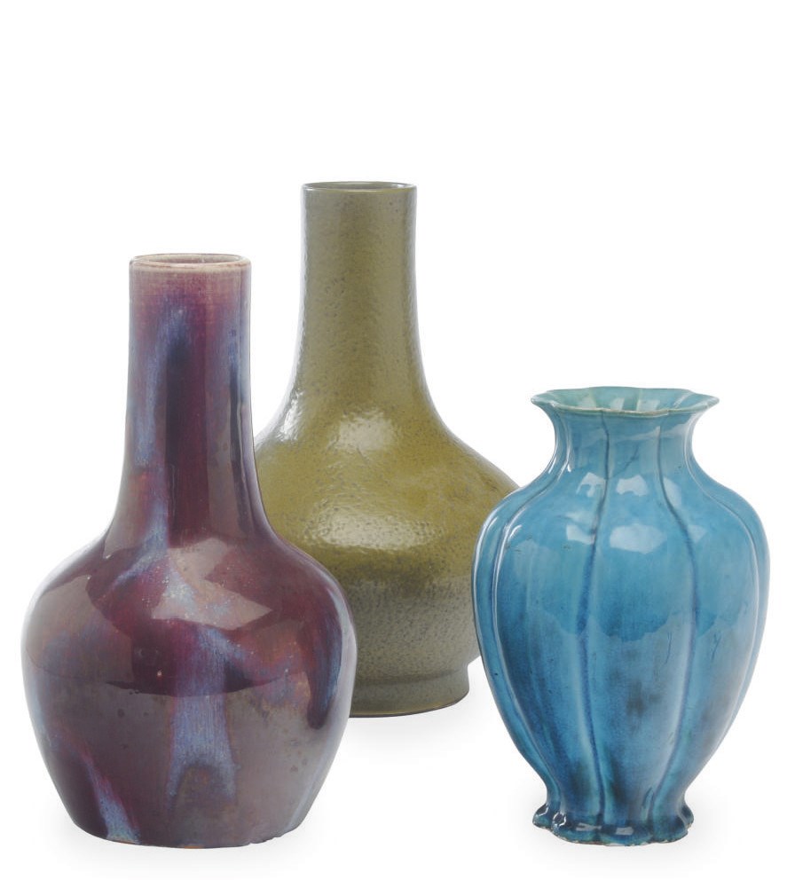 A GROUP OF THREE CHINESE MONOCHROME VASES,