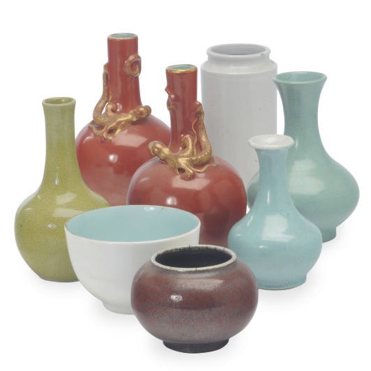 A GROUP OF SEVEN CHINESE SMALL MONOCHROMIE VESSELS,