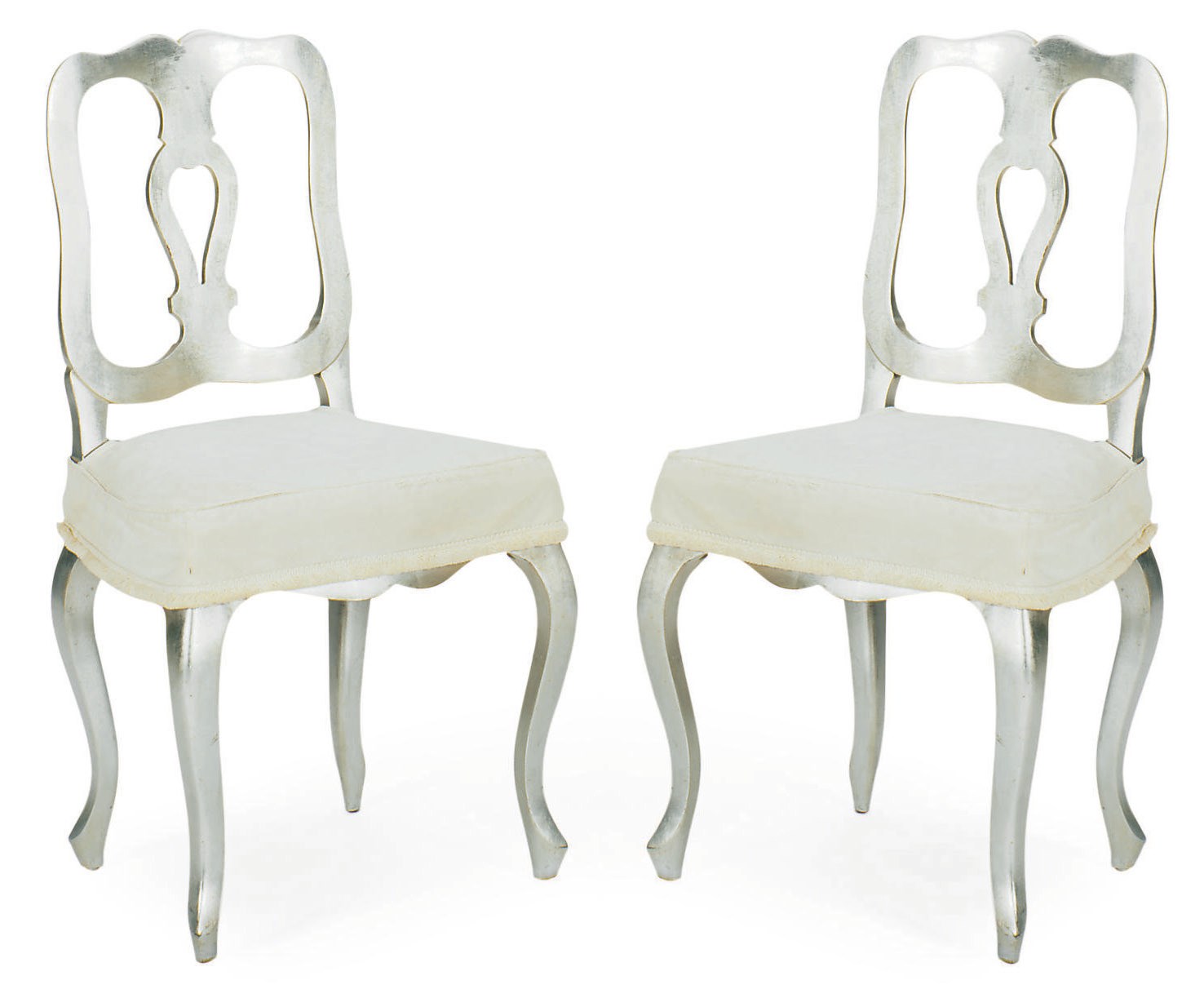 A PAIR OF SILVERED-WOOD AND UPHOLSTERED SIDE CHAIRS,