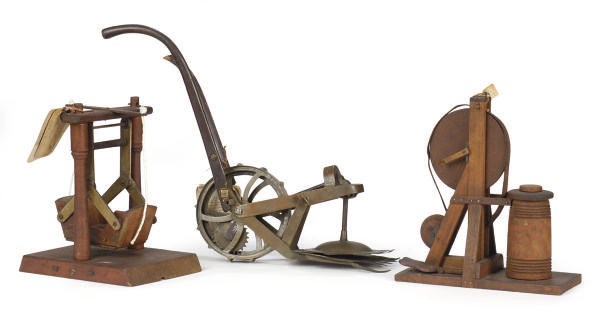 TEN PATENT MODELS RELATED TO THE HOME,