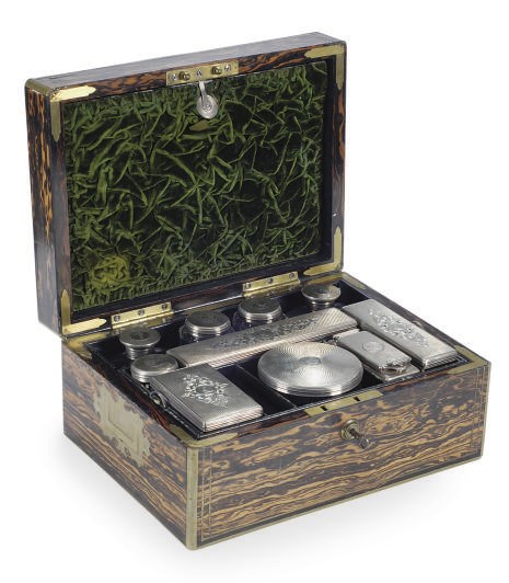 A VICTORIAN CALAMANDER VOYAGE DE NECESSAIRE,