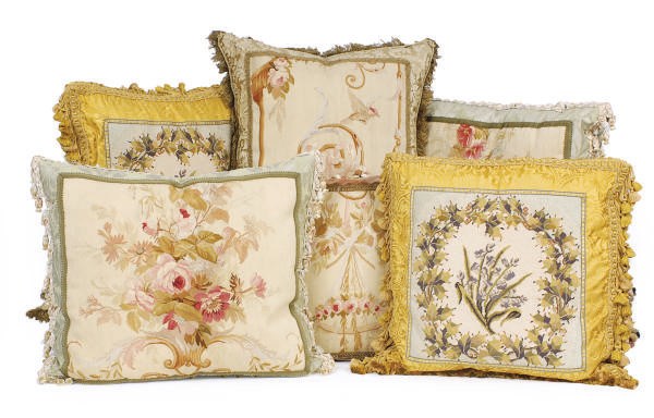 A GROUP OF EIGHT TAPESTRY AND NEEDLEWORK THROW PILLOWS AND CUSHIONS,