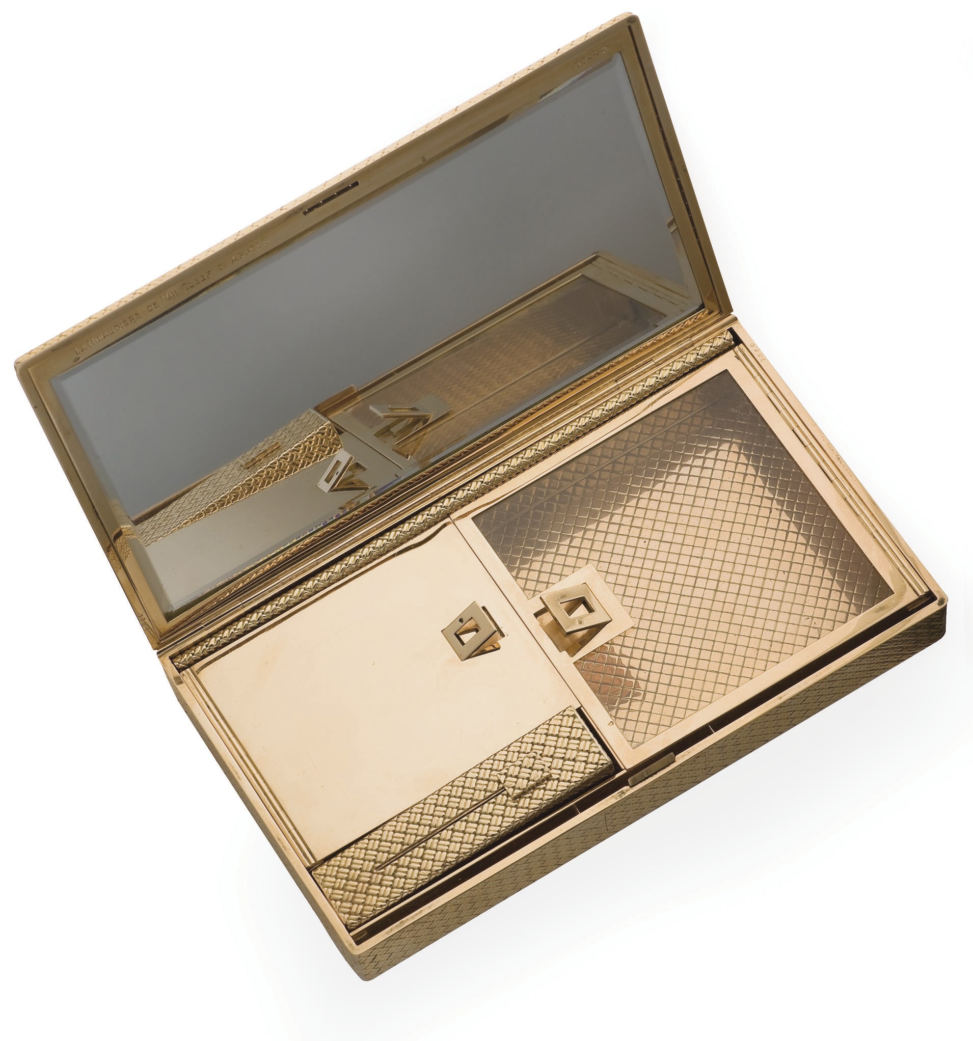 MINAUDIERE EN OR, PAR VAN CLEEF & ARPELS