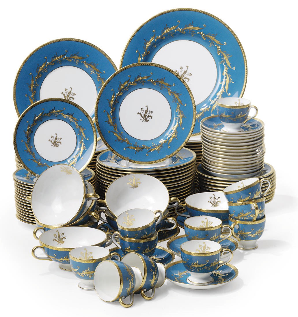 A MINTON TURQUOISE GROUND PART DINNER AND TEA SERVICE