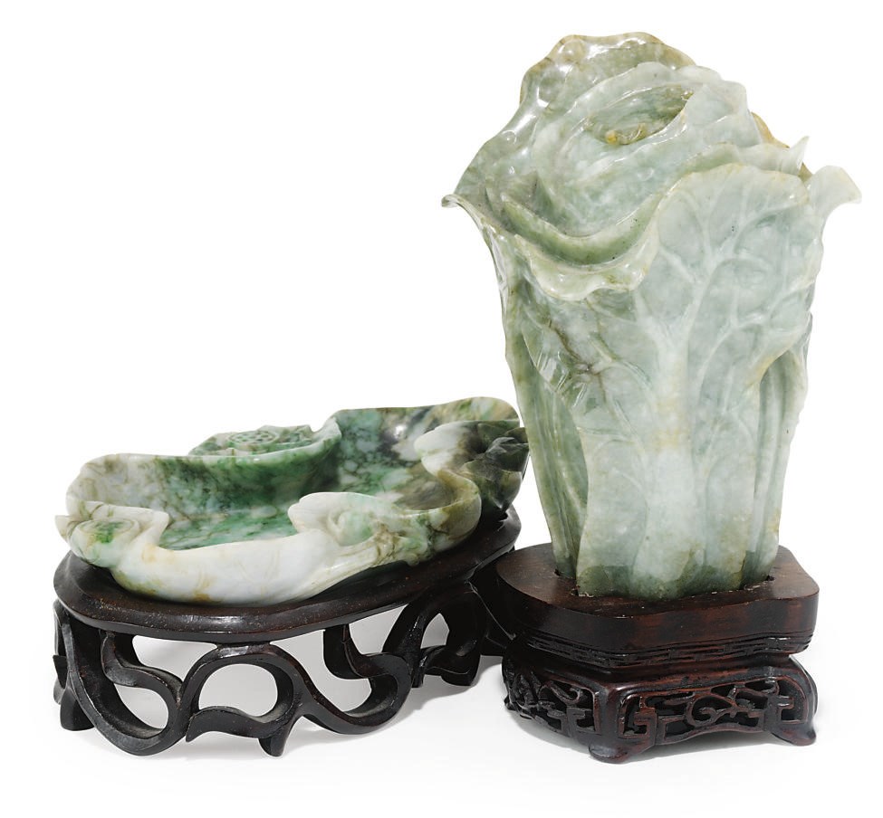 A CHINESE JADEITE BRUSHWASHER