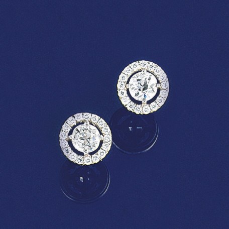 A PAIR OF DIAMOND EAR STUDS