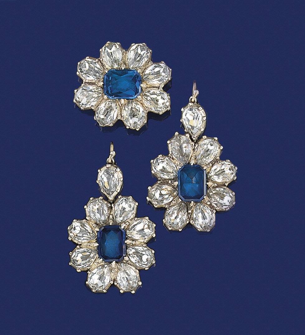 A pair of 19th century paste earpendants and a brooch