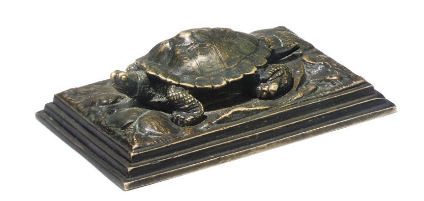 A FRENCH BRONZE STUDY ENTITLED 'TORTUE SUR PLINTHE CARREE, REDUCTION'