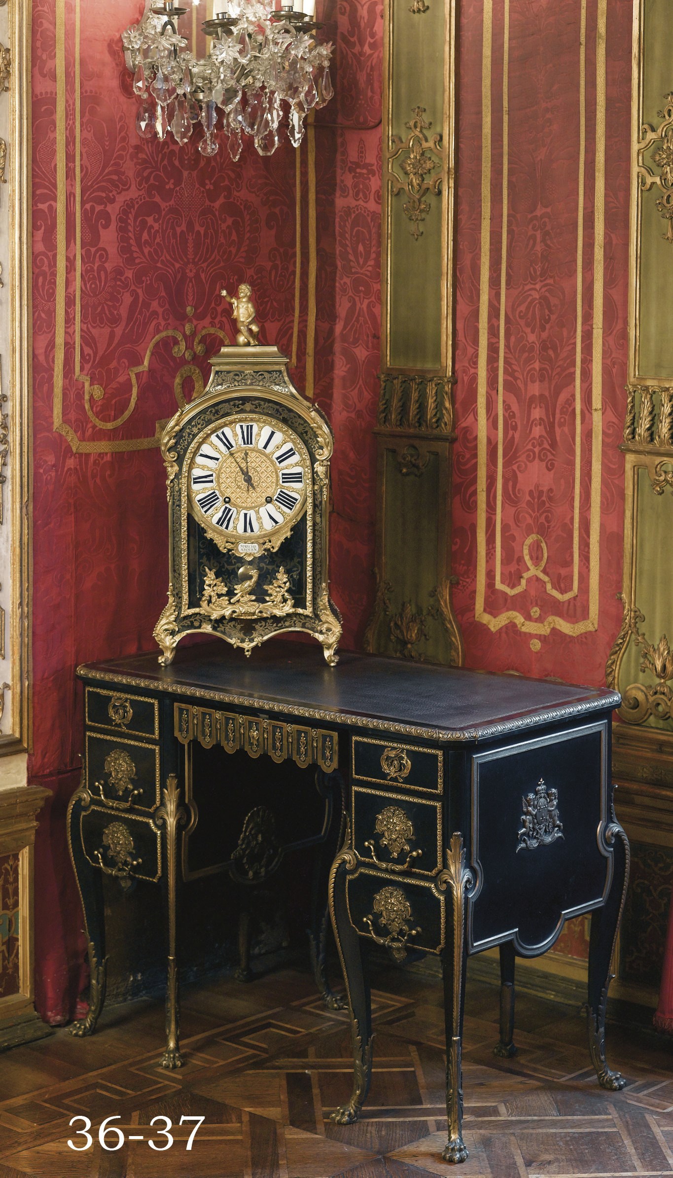 A FRENCH ORMOLU-MOUNTED EBONY BUREAU DE DAME