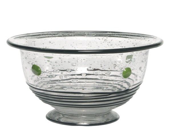 A FRENCH INTERNALLY DECORATED GLASS BOWL WITH APPLIED DECORATION,