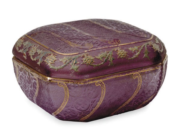 A FRENCH ETCHED AND ENAMELED GLASS BOX AND COVER,