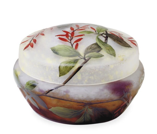 A FRENCH ETCHED AND ENAMELED GLASS BOX AND COVER,