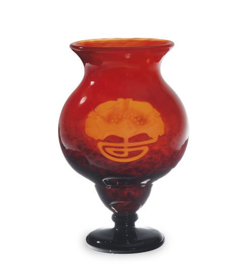A FRENCH WHEEL-CARVED CAMEO GLASS VASE,
