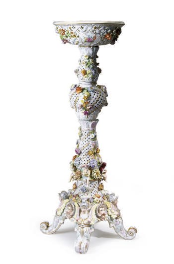 A GERMAN FLOWER-ENCRUSTED PEDESTAL,