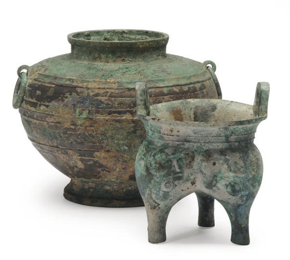 A CHINESE GLOBULAR BRONZE VESSEL WTIH RING HANDLES, FU, AND A TRIPOD VESSEL, LI DING,
