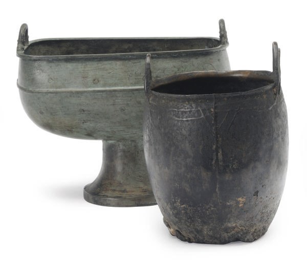 A CHINESE SMALL IRON CAULDRON AND A BRONZE OVOID PEDESTAL VESSEL,